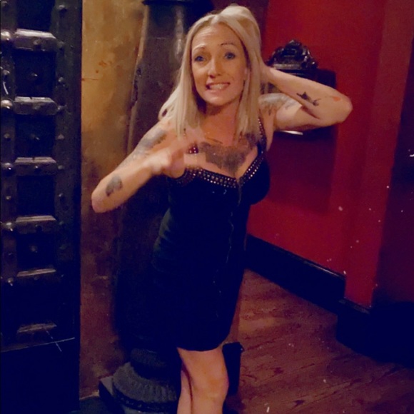 Meet your Posher, Sasha - Picture 14 of 17